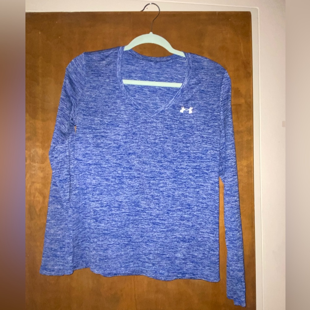 Blue and white under armor silk workout top. Size is small